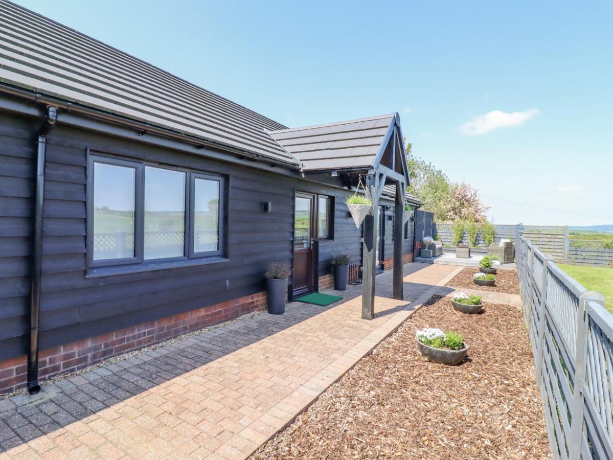 Closefield Leighton Buzzard Exterior foto